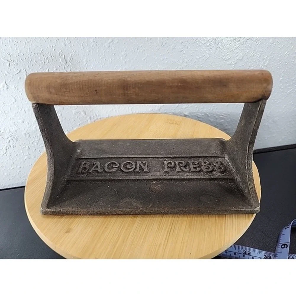 Vintage Bacon Press‎ Cast Iron w/Wood Handle Unknown Age